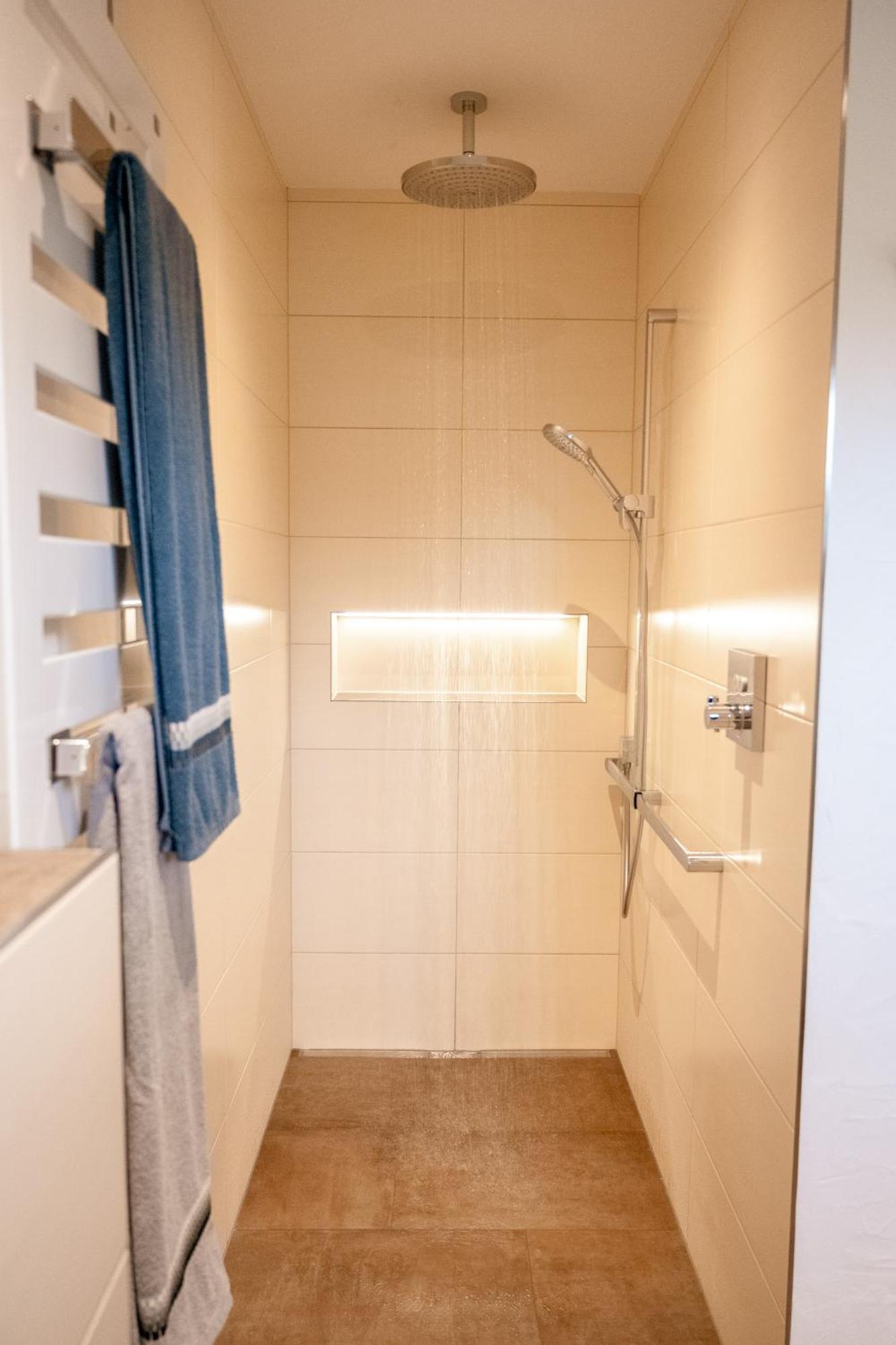 Ferienwohnung "Iewer Der Schaff" Burbach  Buitenkant foto